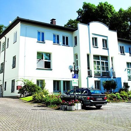 Hotel Haus Am Park บาดฮอมบูร์ก ฟอร์ แดร์เฮอเฮอ ภายนอก รูปภาพ